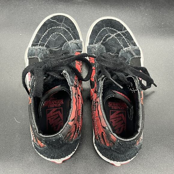 Vans X Stranger Things Sk8 Hi Sneakers Shoes M 6 W 7.5 Black Friends Don't Lie - Picture 5 of 7